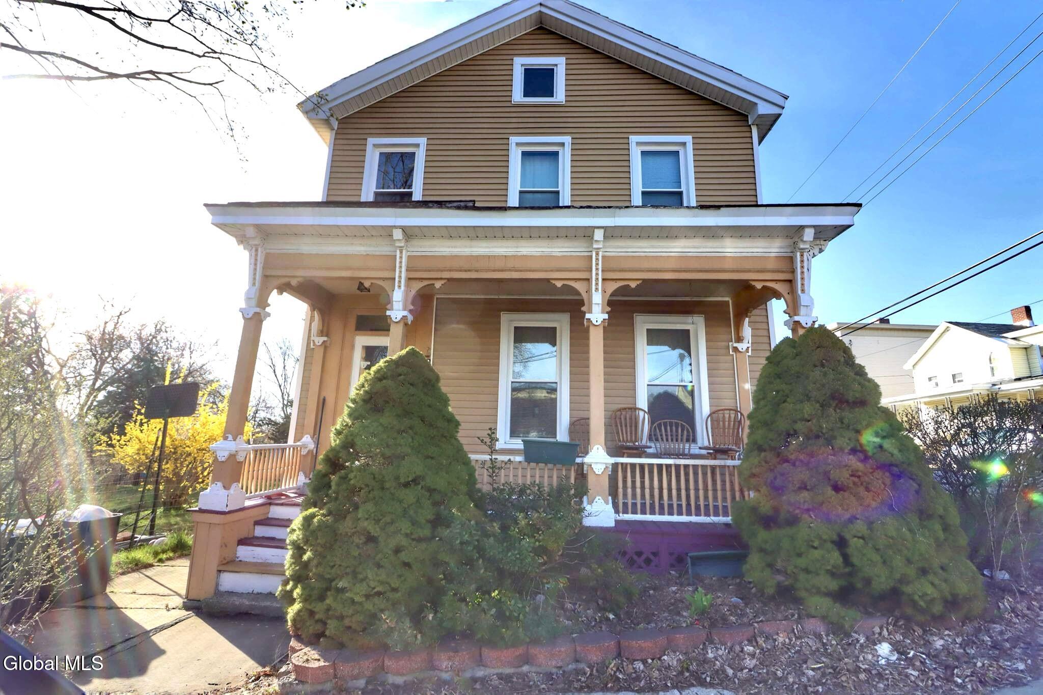 34 Kimball Street Amsterdam NY 12010