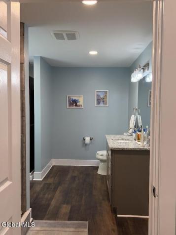 18 Van Dam Street Saratoga Springs NY 12866