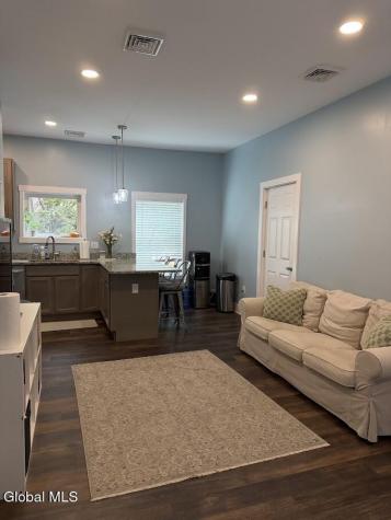 18 Van Dam Street Saratoga Springs NY 12866