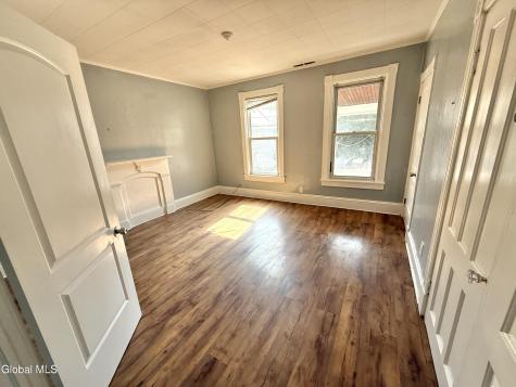 126 Prospect Street Schenectady NY 12308