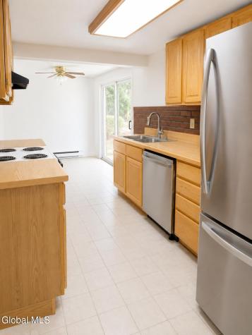 44 Thimbleberry Road Malta NY 12020