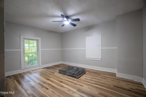 137 Daniels Road Saratoga Springs NY 12866
