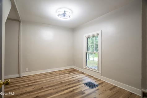 137 Daniels Road Saratoga Springs NY 12866