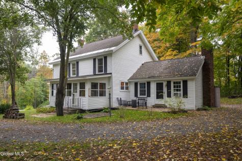 137 Daniels Road Saratoga Springs NY 12866