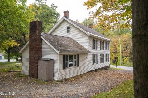 137 Daniels Road Saratoga Springs NY 12866