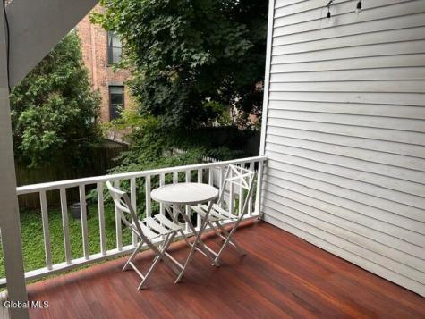 148 Lancaster Street Albany NY 12210