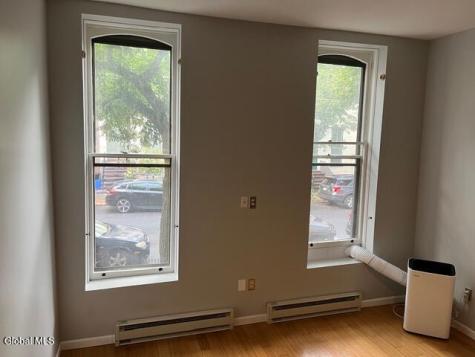 148 Lancaster Street Albany NY 12210