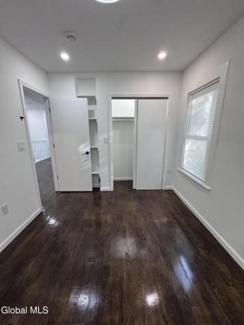 885 Yorkston Schenectady NY 12303