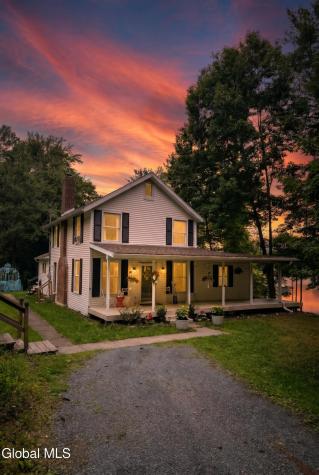 46 Seneca Road Sand Lake NY 12196