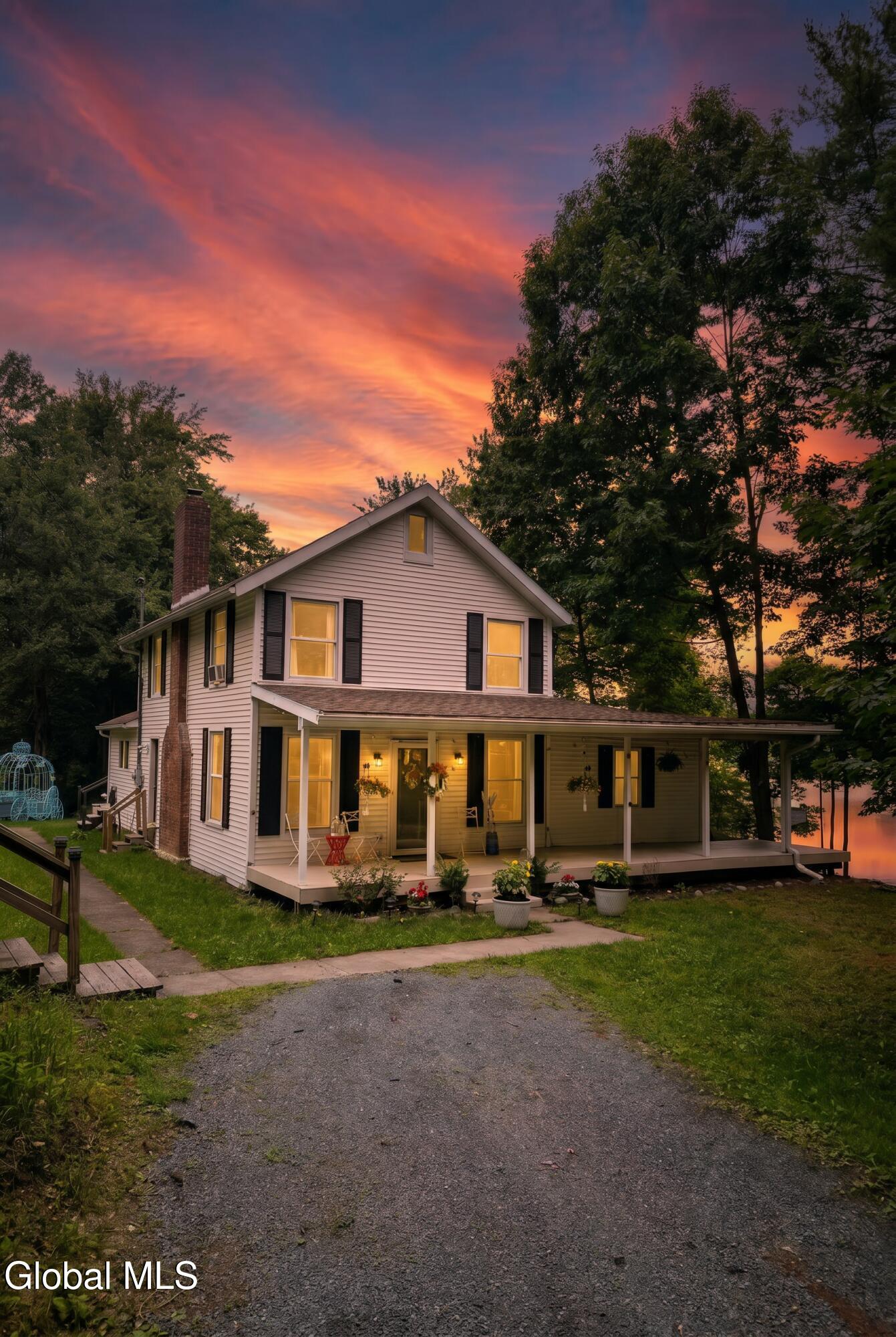 46 Seneca Road Sand Lake NY 12196