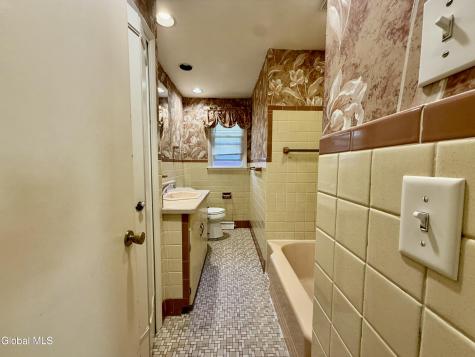 768 New Scotland Avenue Albany NY 12208