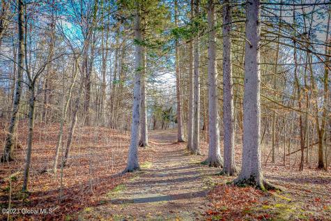 65 Orinsekwa Road Valatie NY 12184