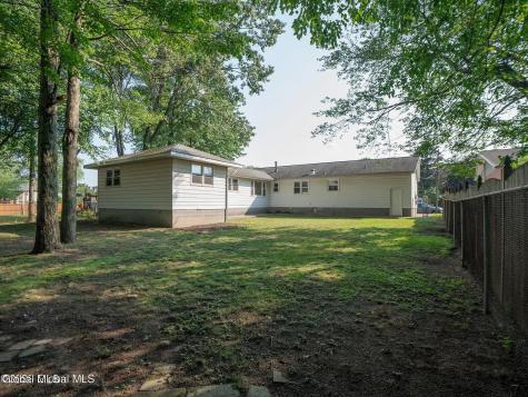 4 Eastwood Drive Albany NY 12205