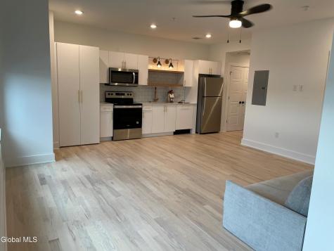 385 Broadway Saratoga Springs NY 12866