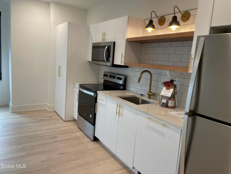385 Broadway Saratoga Springs NY 12866