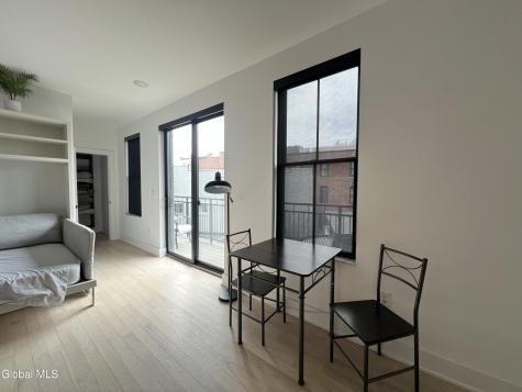 385 Broadway Saratoga Springs NY 12866