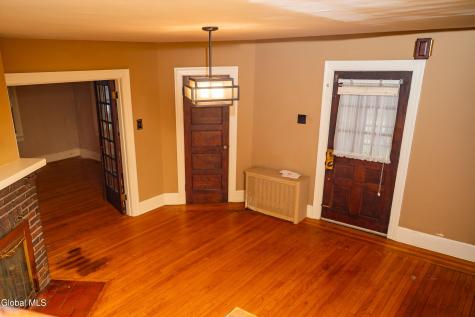 1347 Union Street Schenectady NY 12308