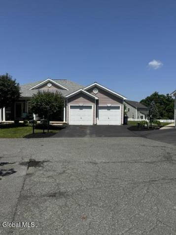 15 Patroon Pointe Drive Rensselaer NY 12144