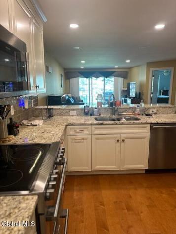 15 Patroon Pointe Drive Rensselaer NY 12144
