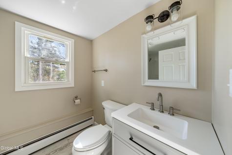 32 Nolan Road Ballston Lake NY 12019