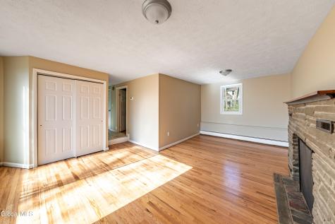 32 Nolan Road Ballston Lake NY 12019