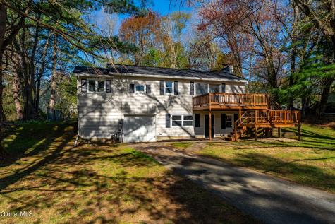 32 Nolan Road Ballston Lake NY 12019