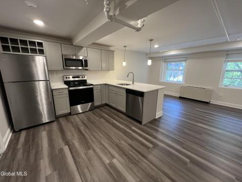 200 Broadway Troy NY 12180