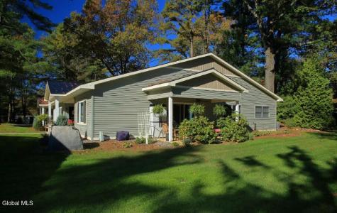 21 Carr Road Wilton NY 12866