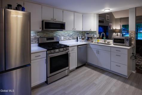 178 Arrow Wood Place Malta NY 12020