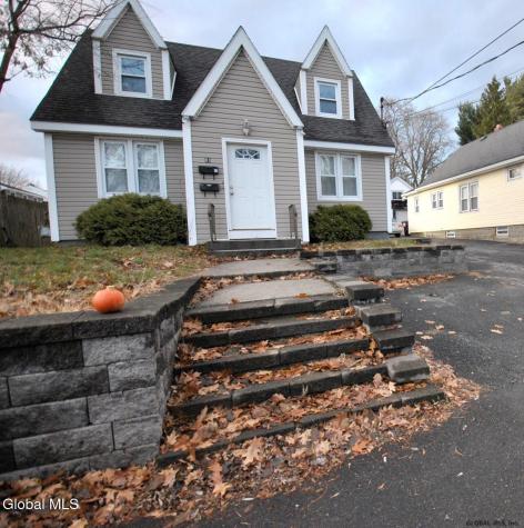 83 Osborne Road Albany NY 12205