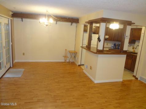 4007 Chaucer Place Guilderland NY 12159