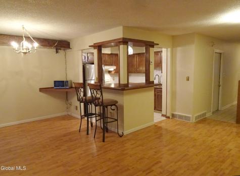4007 Chaucer Place Guilderland NY 12159