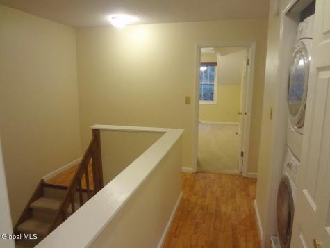 4007 Chaucer Place Guilderland NY 12159