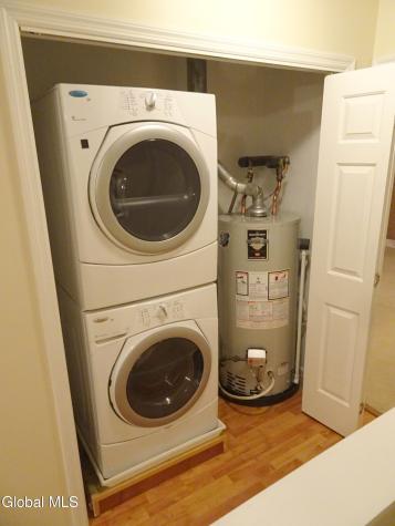 4007 Chaucer Place Guilderland NY 12159