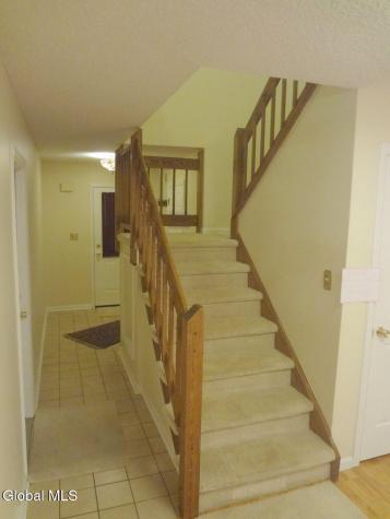 4007 Chaucer Place Guilderland NY 12159