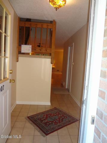 4007 Chaucer Place Guilderland NY 12159