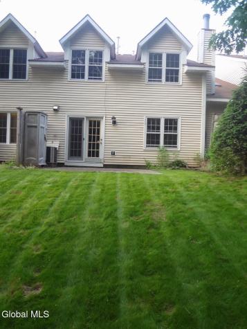 4007 Chaucer Place Guilderland NY 12159