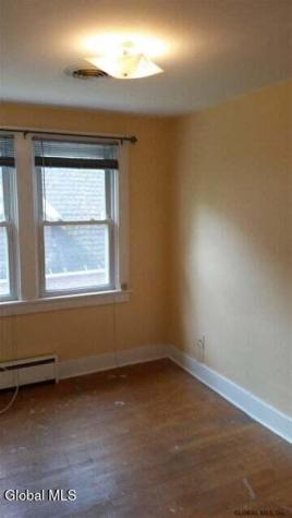 59 Crescent Drive Albany NY 12208