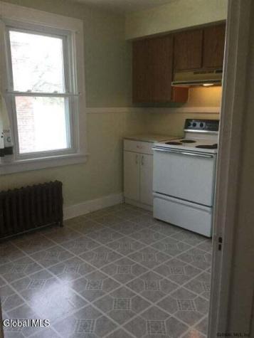 59 Crescent Drive Albany NY 12208