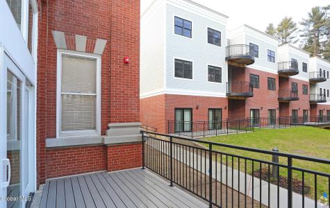 233 Lake Avenue Saratoga Springs NY 12866