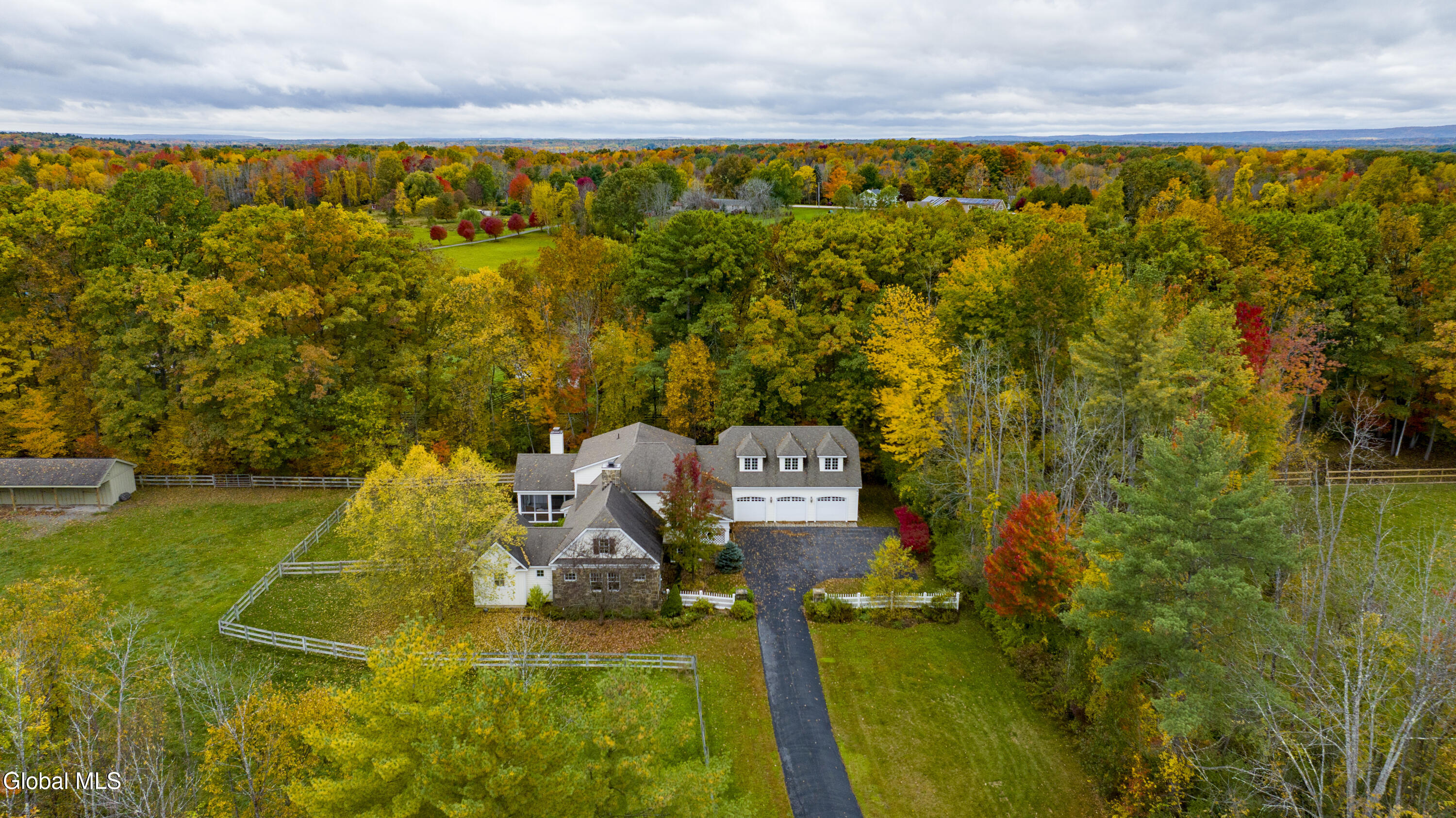 15 Saratoga Farm Road Malta NY 12020