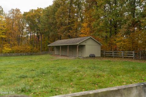 15 Saratoga Farm Road Malta NY 12020