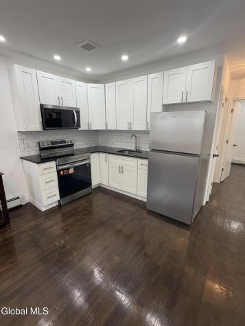 885 Yorkston Street Schenectady NY 12303