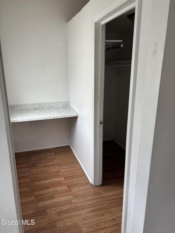 1633 Carrie Street Schenectady NY 12308