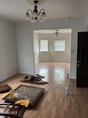 1633 Carrie Street Schenectady NY 12308