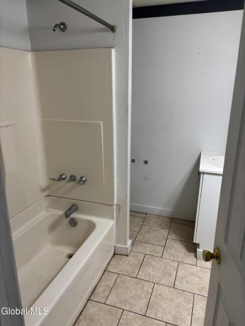 1633 Carrie Street Schenectady NY 12308