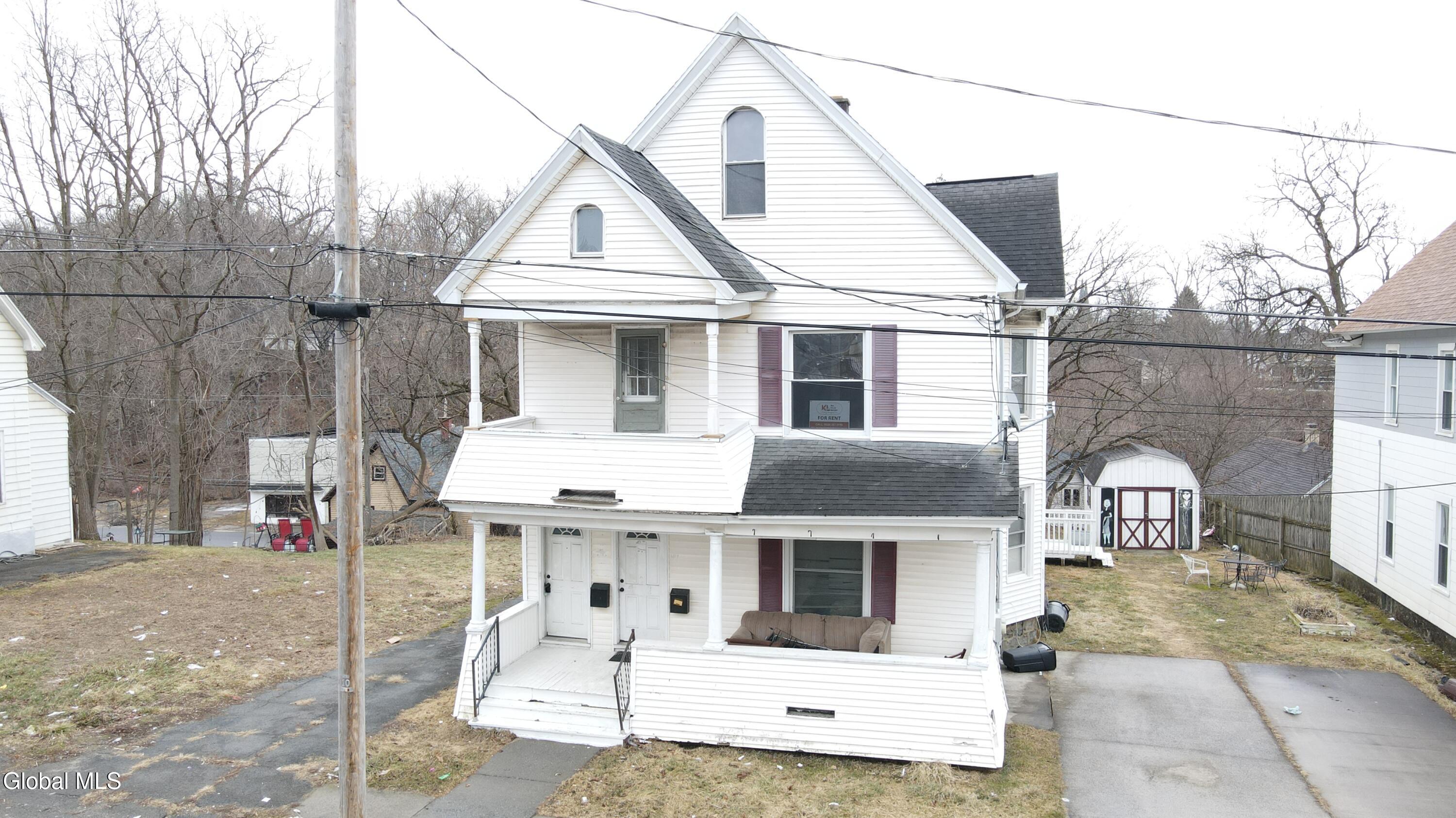 49 Elizabeth Street Amsterdam NY 12010