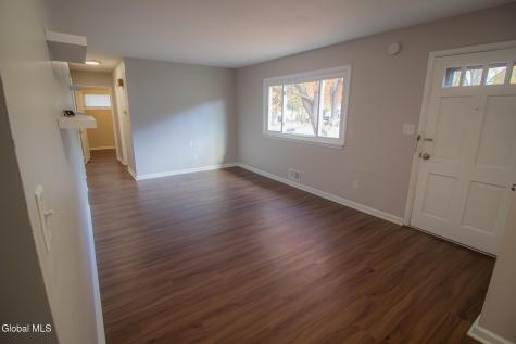 5 Huckleberry Lane Colonie NY 12205