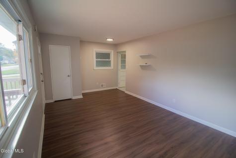 5 Huckleberry Lane Colonie NY 12205