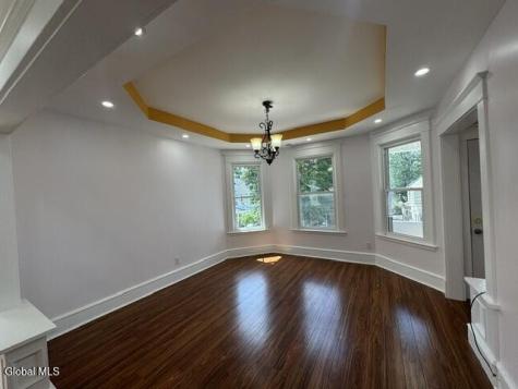 534 N Brandywine Avenue Schenectady NY 12308